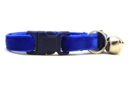 The Posh Velvet Breakaway Cat Collar - Image 2