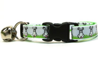 The Cottontail Breakaway Cat Collar by Swanky Kitty