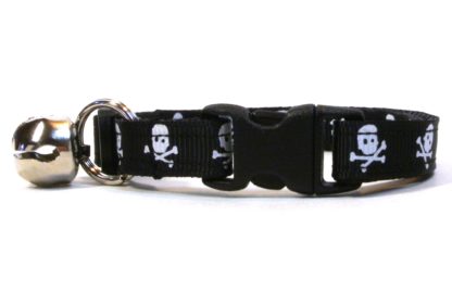The Jolly Roger Breakaway Cat Collar - Image 2