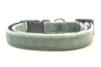 The Posh Velvet Breakaway Cat Collar