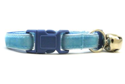 The Posh Velvet Breakaway Cat Collar - Image 2