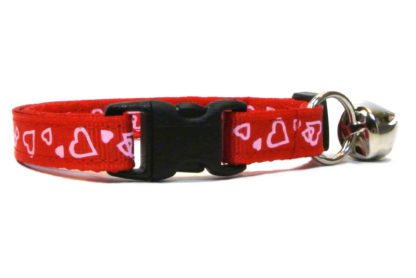 Hearts Breakaway Cat Collar